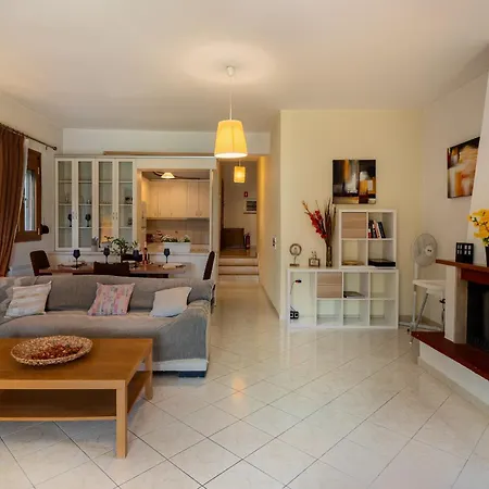 Apartment Panorama *